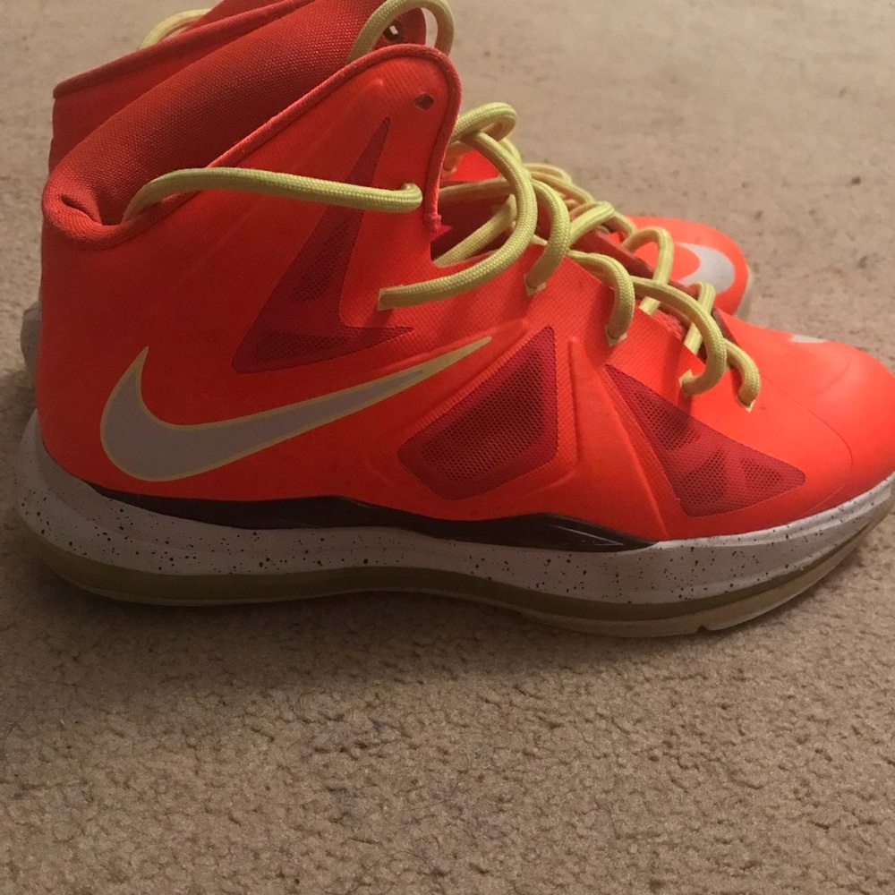 Nike LeBron 10